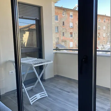 Hadri-rooms * Korça