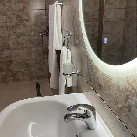 Hadri-rooms فندق مبيت وإفطار *