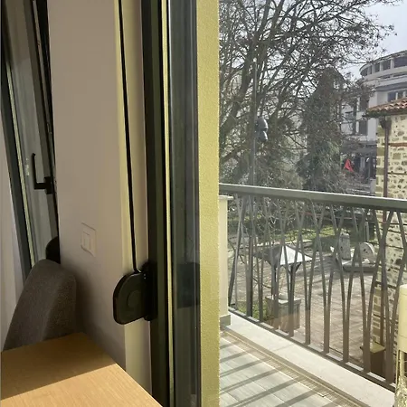 Hadri-rooms * Korça